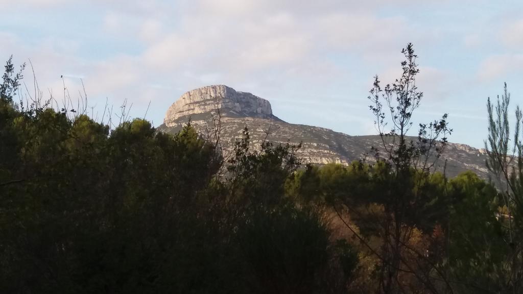 Le Mas Du Pin Vert Aubagne Exteriér fotografie